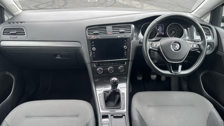 Volkswagen Golf 1.6 TDI SE [Nav] 5dr Diesel Hatchback